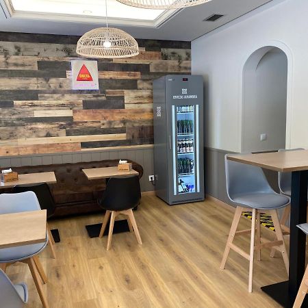 Saudade Hostal Cafeteria A Coruña Zewnętrze zdjęcie