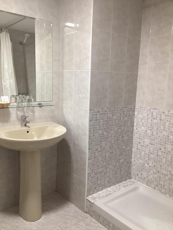 Saudade Hostal Cafeteria A Coruña Zewnętrze zdjęcie