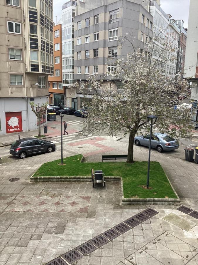 Saudade Hostal Cafeteria A Coruña Zewnętrze zdjęcie