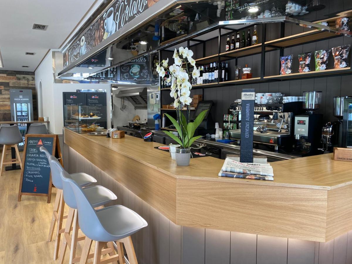 Saudade Hostal Cafeteria A Coruña Zewnętrze zdjęcie
