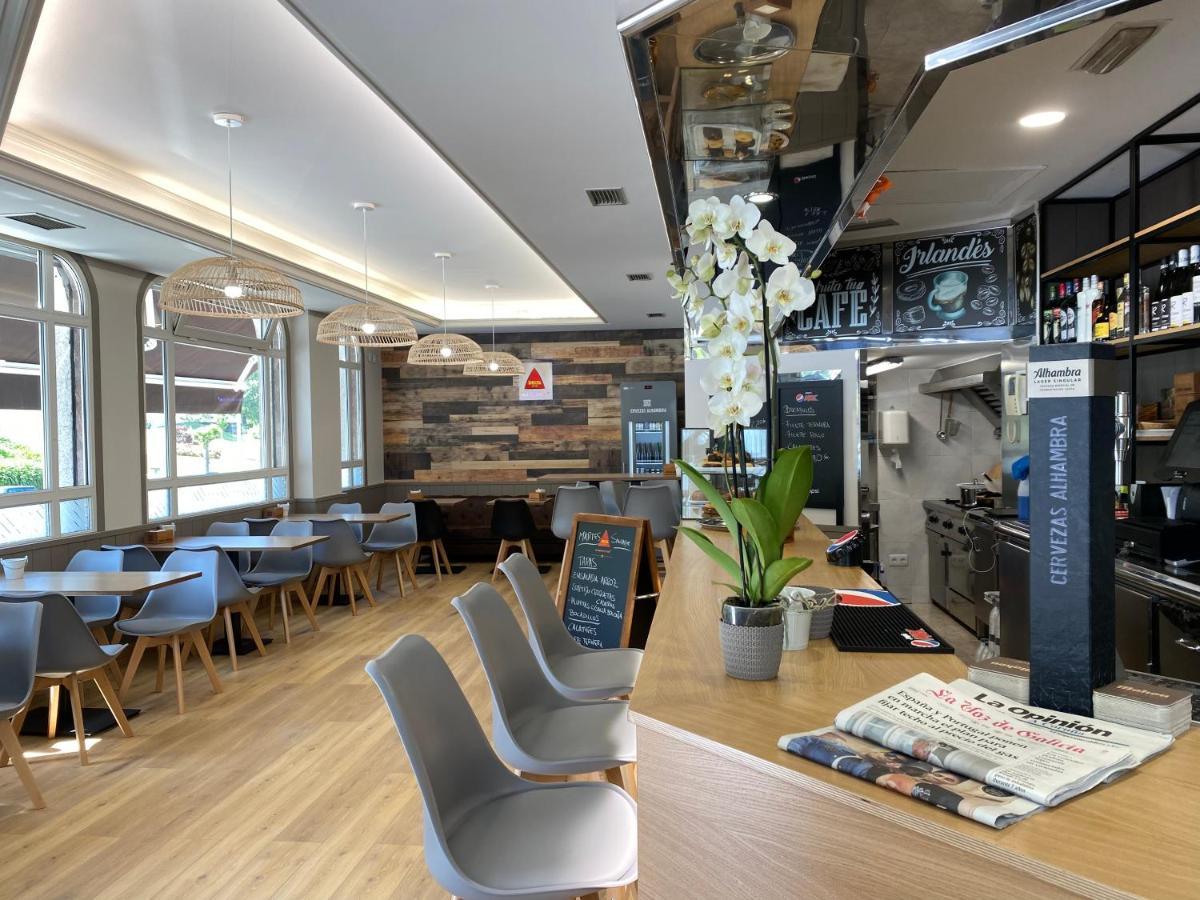Saudade Hostal Cafeteria A Coruña Zewnętrze zdjęcie